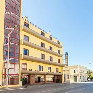 best-western-hotel-dom-bernardo.hotelaalgarve.com/